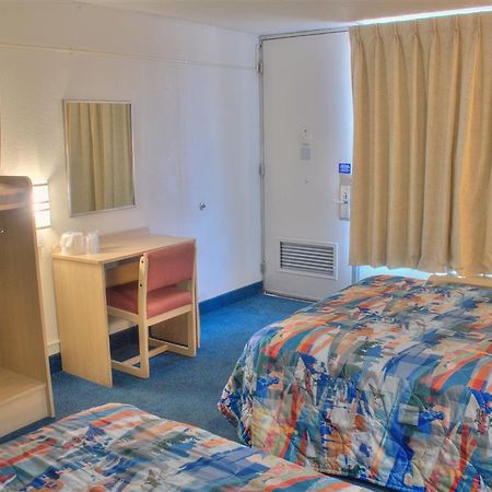 Vagabond Inn El Paso Phòng bức ảnh