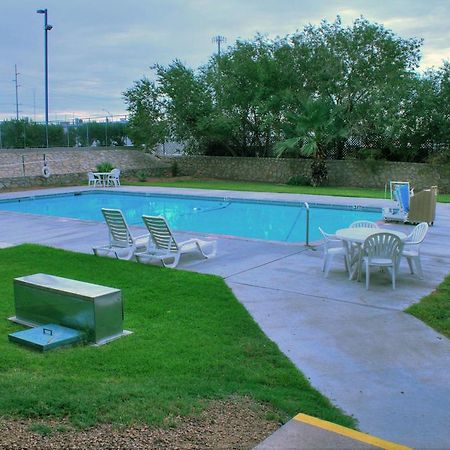 Vagabond Inn El Paso Ngoại thất bức ảnh