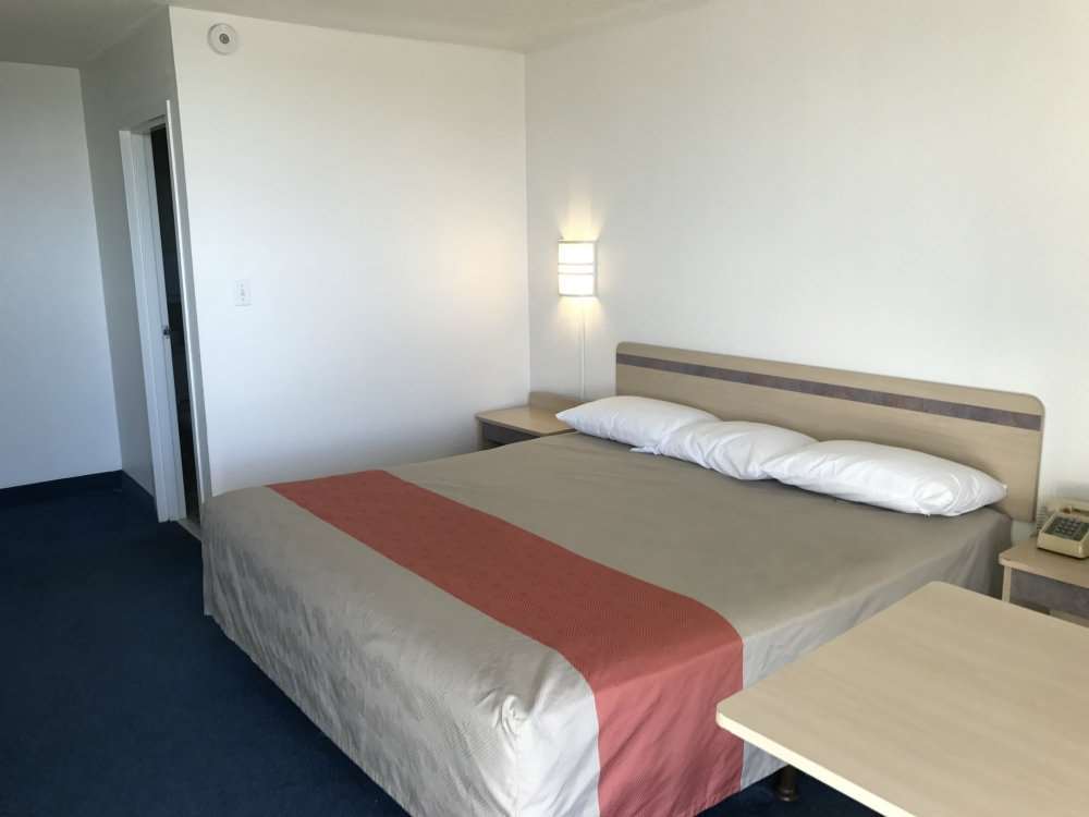 Vagabond Inn El Paso Phòng bức ảnh