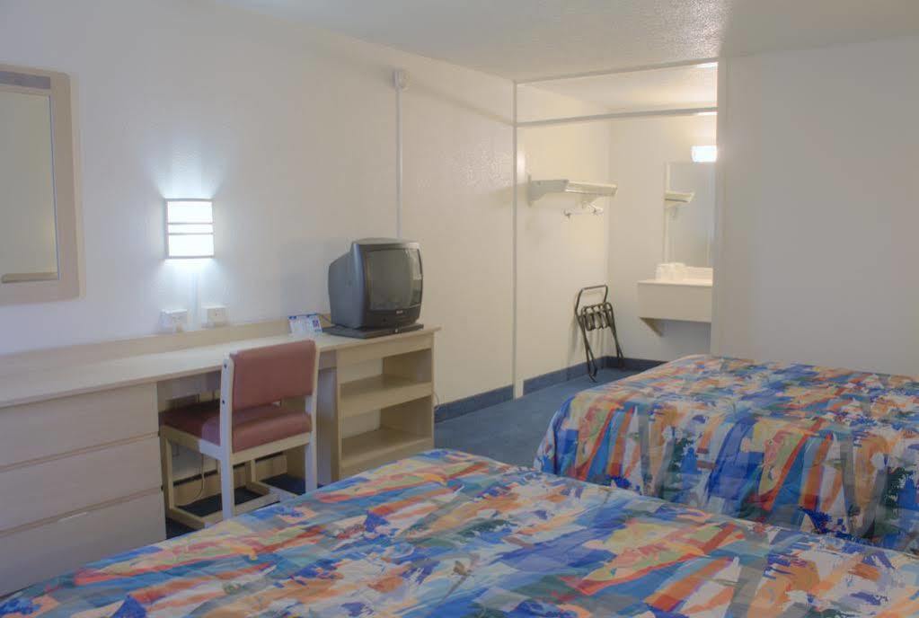Vagabond Inn El Paso Ngoại thất bức ảnh
